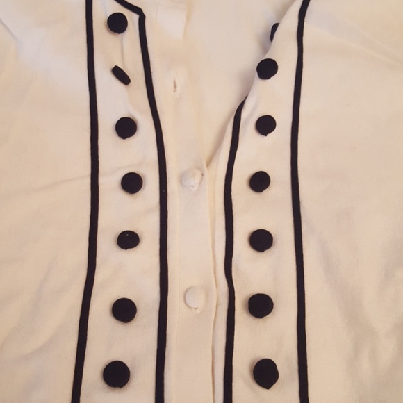 Banana Republic Cardigan - Picture 3 of 3